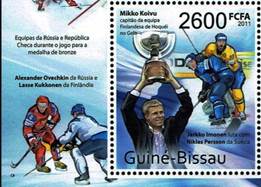 Macintosh HD:Users:Pasha-Pooh:Documents:stamps:hockey-history:bissau-wc11-ss-ovechkin-kukkonen.jpg